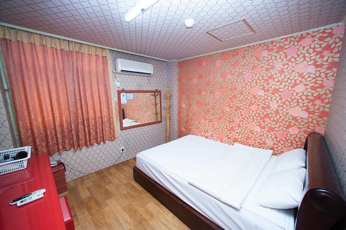 Jeju Brd Hotel Экстерьер фото