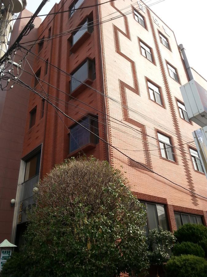 Jeju Brd Hotel Экстерьер фото